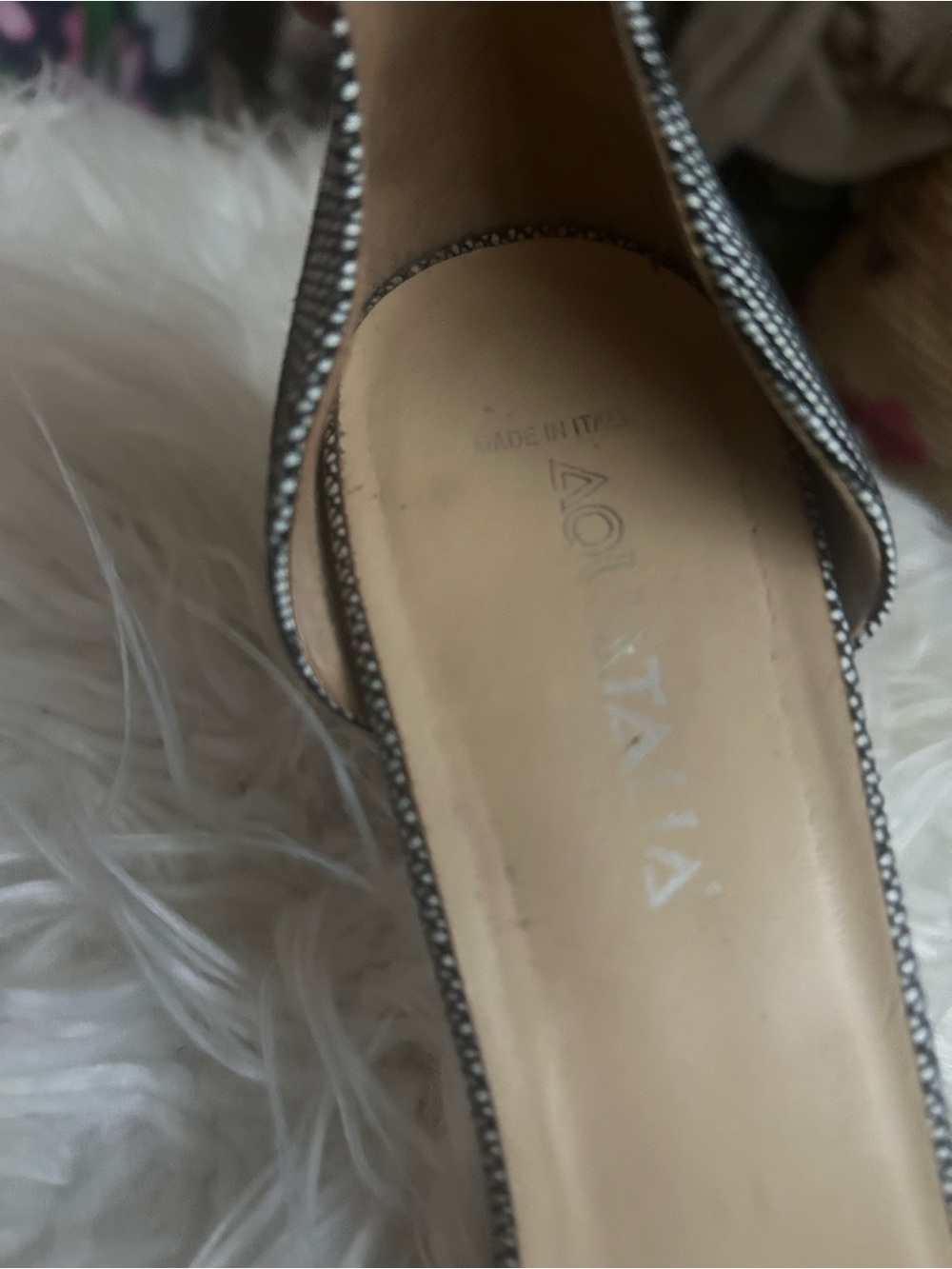 Aquatalia heels size 8
In used condition - Picture 3 of 5